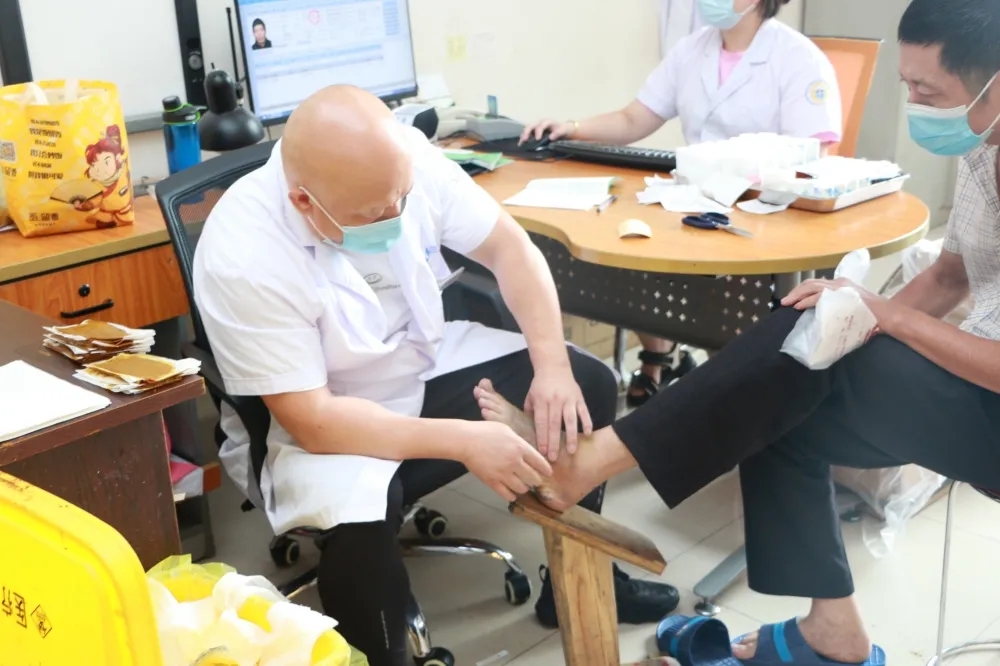 【6周年】专题Ⅲ之走进骨科——守护百姓骨骼健康(图11)