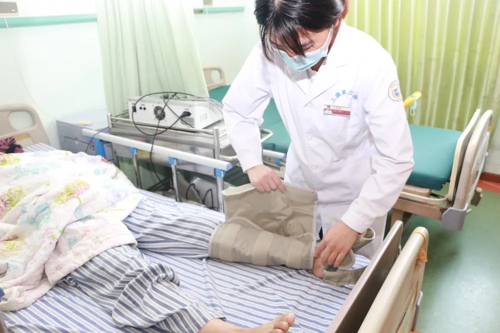 【6周年】专题Ⅳ之走进康复医学科——康复一人 幸福一家(图7)