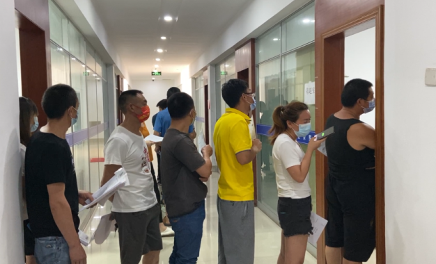 守护健康丨上虞第三医院体检车进企业，为百姓健康体检助力