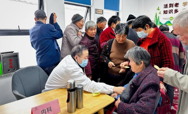 上虞第三医院开展志愿者服务系列活动——走进上虞蒋村、店前村、镇东村