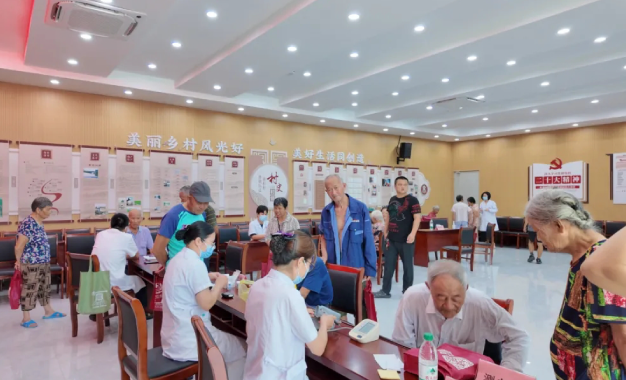迎中秋 庆国庆，党建引领健康行丨健康惠民义诊活动走进上虞和诚社区、董村村